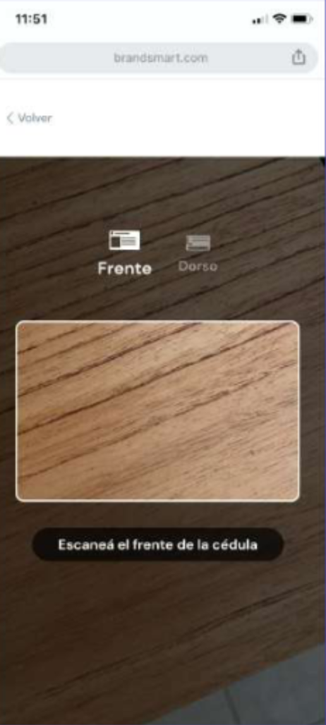 Frente — guided framing on a flat surface